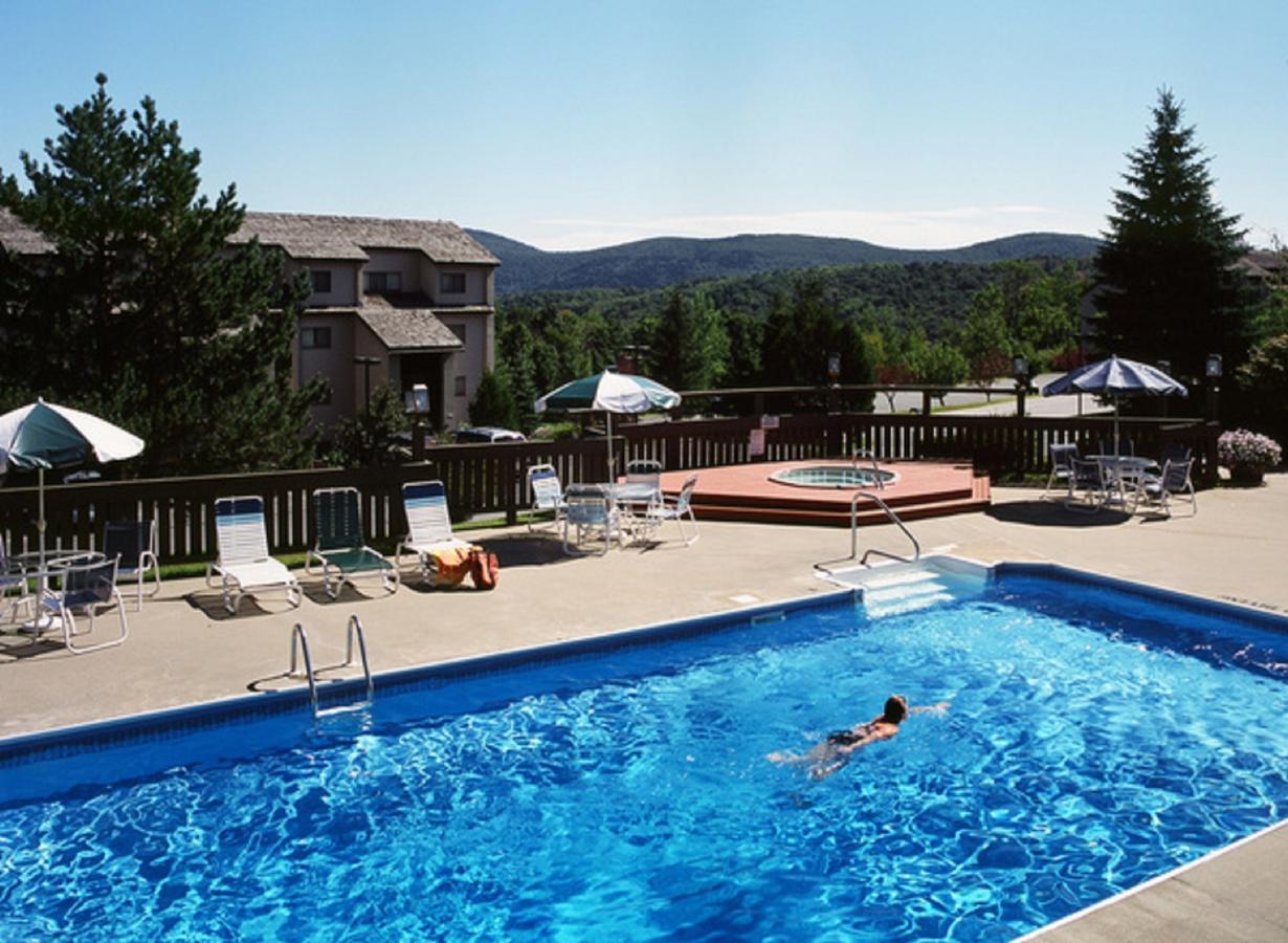 Pinnacle Condominiums Mendon Exterior photo